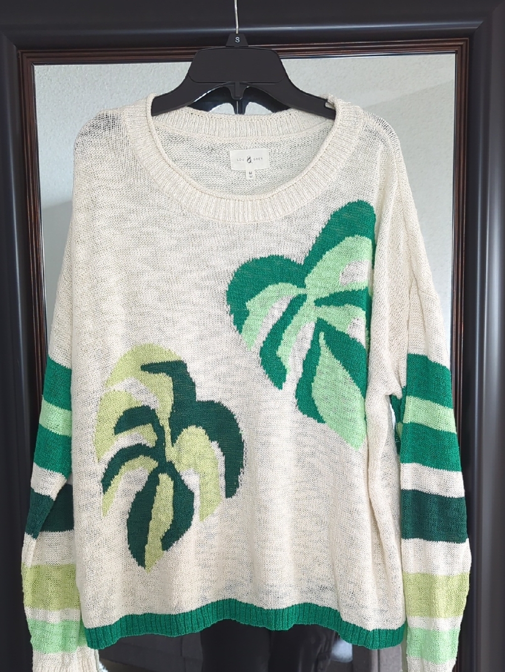 Lou & Grey Cream Lightweight Beach Sweater with Green Leaf Accents Size M